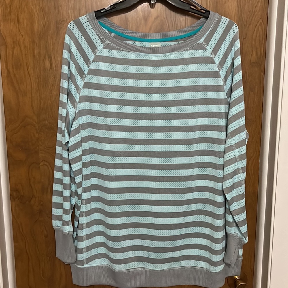 Long sleeve shirt size 2X